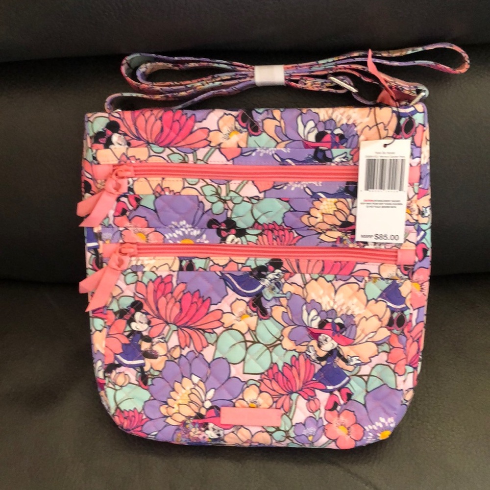 Vera Bradley Triple zip hipster in Disney’s Minnie’s garden party